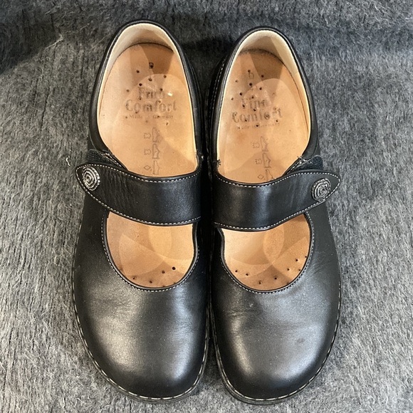 FINN COMFORT Sz 41 Velcro Closure Leather Mary Jane Sandals Made in Germany - Picture 3 of 12
